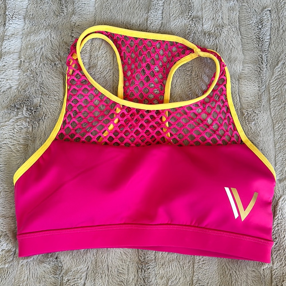 Vull Sport Sports Bra size Medium